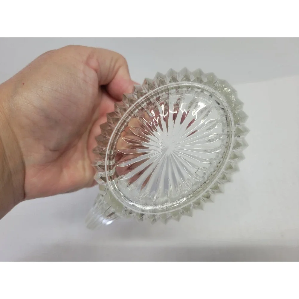 Vintage Clear Ribbed Pressed Glass Creamer Pitcher‎ Scalloped Rim Starburst Base